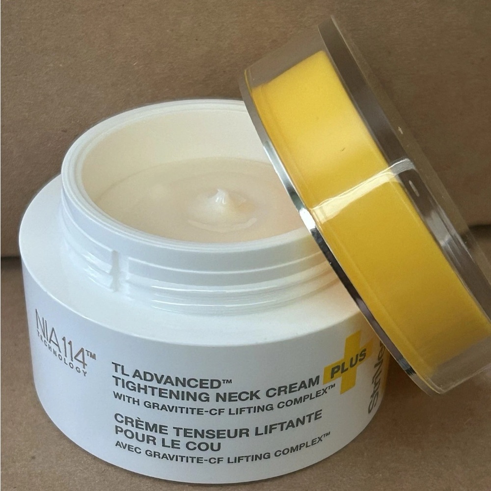 StriVectin TL Advanced Neck Cream with Yellow Lid 30ml/1 fl oz - Picture 2 of 2